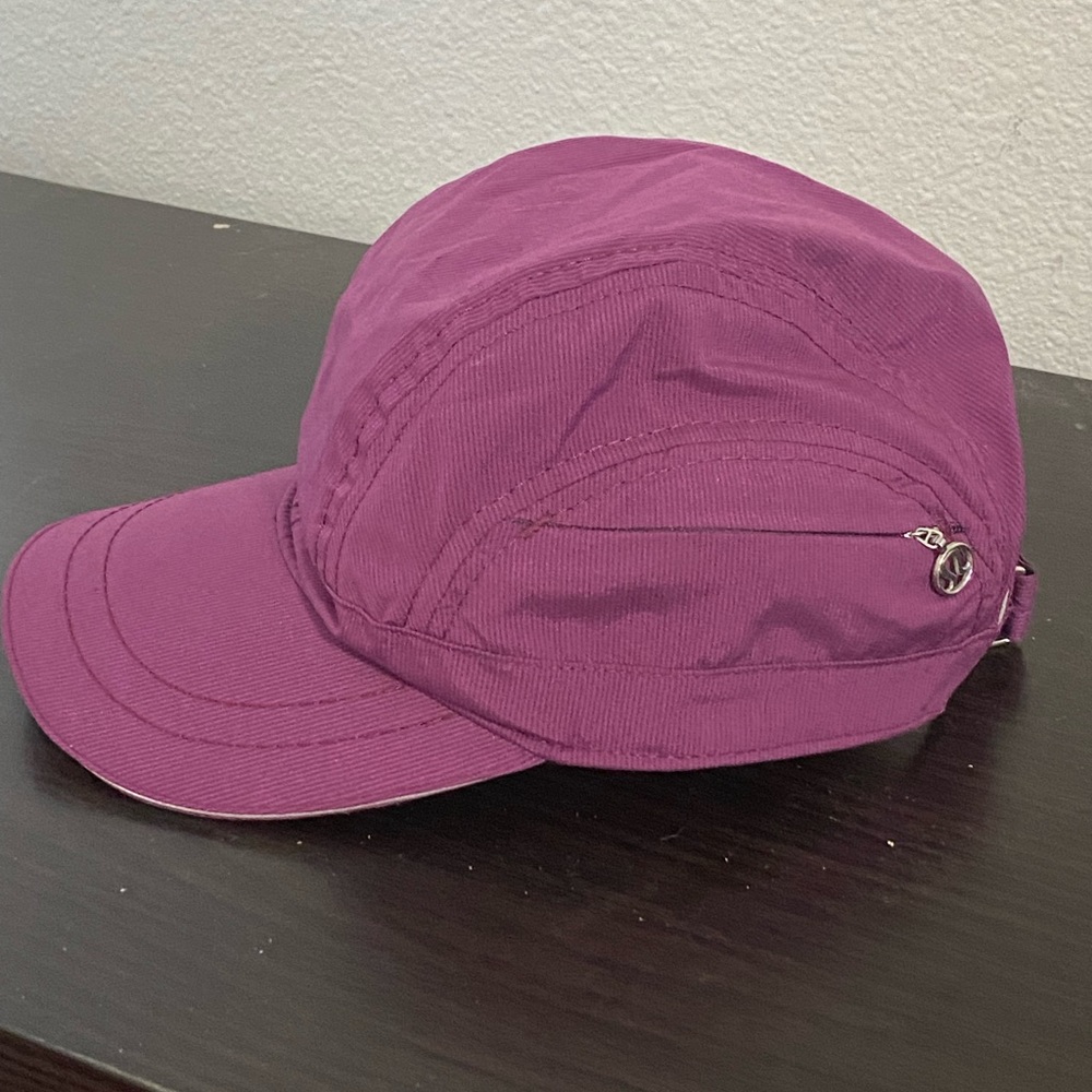 Lululemon Women's Running Hat Cap Purple Violet Adjustable Strapback